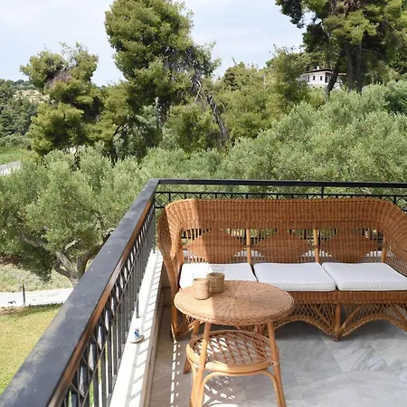 Phoenikes Hotel Kalandra
